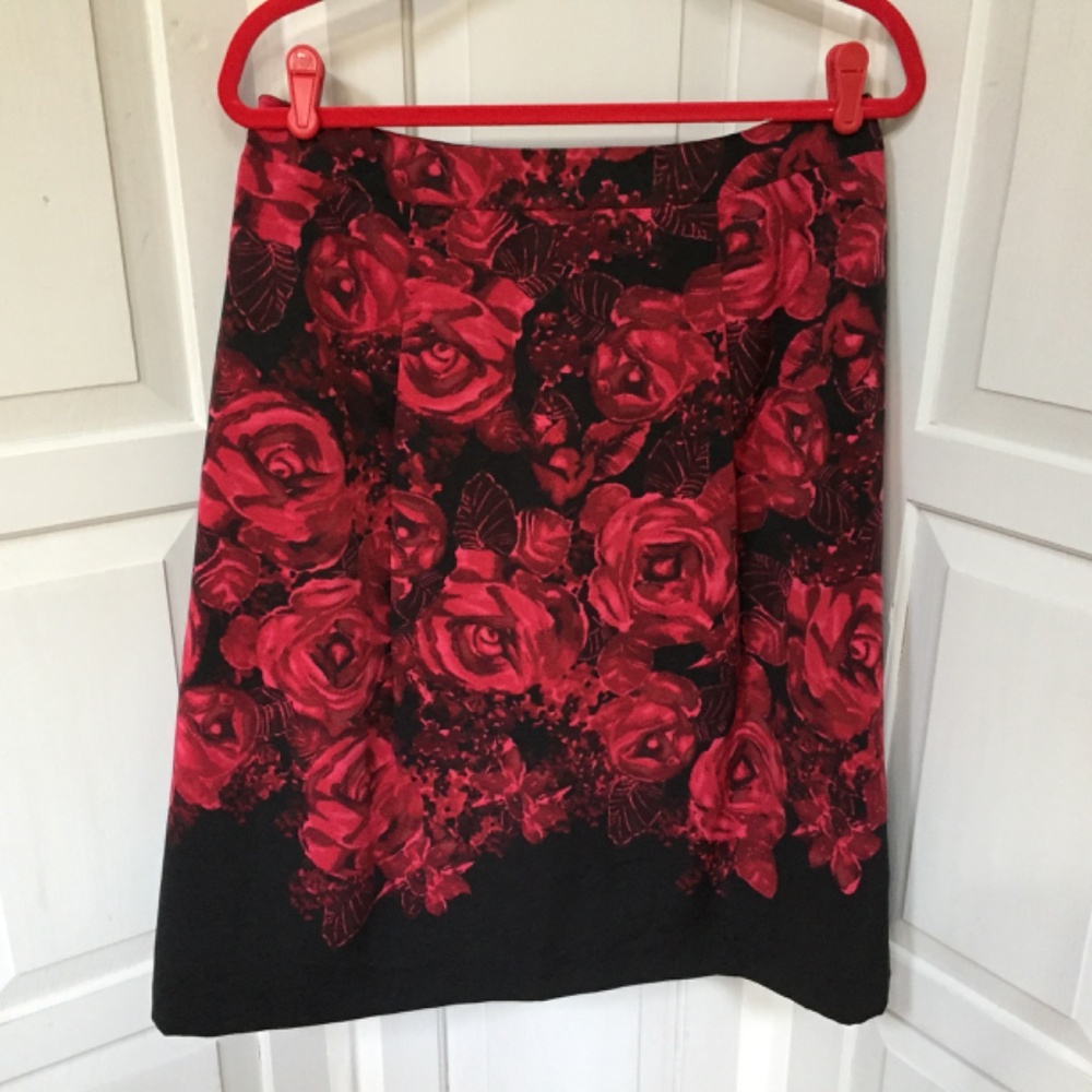 Talbots Red and Black Floral A-Line Skirt - Picture 11 of 16